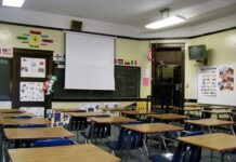 Educația pe ultimul loc și se miră de elucubrațiile în care cred românii. Statul taie de la școli, nu de la cuiburile de politicieni din administrație