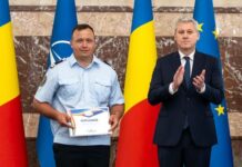 De Ziua Drapelului Național 👉Doi pompieri din Botoșani, recompensați cu diplome de apreciere