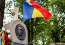 În inima Cimitirul Bellu, acolo unde odihnesc unele dintre cele mai mari personalități ale culturii române, se află și mormântul lui Mihai Eminescu (Video)