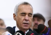 Călin Georgescu aberează din nou. Un comunicat pe care nimeni nu-l înțelege. Din respect pentru țara lui, va merge la o piață de legume.👇