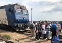 Vacanța începe cu întârzieri! Circulația trenurilor spre litoral, blocată! 👇👇👇