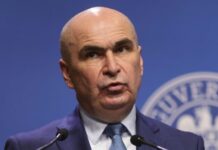 Bolojan promite curent mai ieftin. Au mai promis și alții înainte.