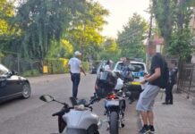 Utilizatorii de trotinete/biciclete, opriți în trafic 👉s-au dat și sancțiuni 👇