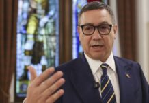 A ieșit derbedeul din el! Disperat după imagine Victor Ponta își jignește grosolan criticii.