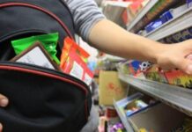 S-au rezolvat corupția și furtul din România👉A furat 12 fistic din Lidl și a fost condamnat la pușcărie. Felicitări tutuor celor implicați în imensul jaf👇
