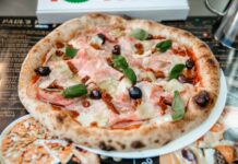 „Lumea de lângă noi” va avea mâine un episod ceva mai special: vă arătăm cum se face pizza! (Video)