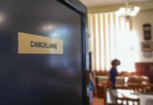 Site-ul Edupedu.ro anunță începerea sesiunii de numiri din pix a directorilor de școli