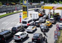 Pentru toți cei care își doresc o apropiere de Rusia👉 Prețul benzinei a sărit de 7 euro litrul și continuă să crească