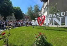 Degeaba ne lăudăm cu realizări, facem acțiuni pentru oameni sau pozăm în gospodari dacă suntem înconjurați de gunoaie (Video)